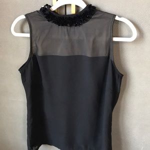 😎 Worthington size S sequin neckline shell